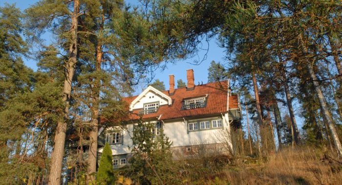 “Hay que visitar Ainola (la casa donde vivió y trabajó Sibelius), porque es una de las casas museo mejor conservadas del mundo”, dice Porra.